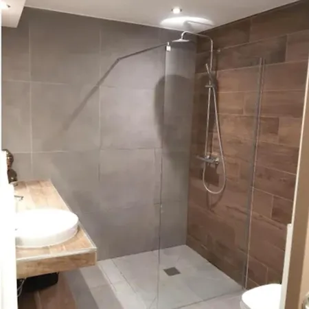 Studio 27 M2 Renove En Demi Sous Sol A 800m Des Plages Lejlighed Les Lecques